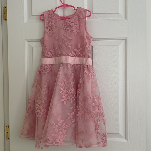 B Tween formal pink dress - Picture 2 of 6